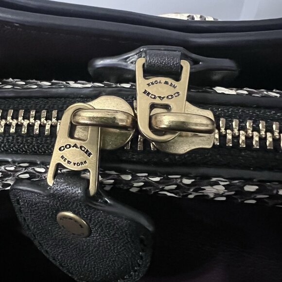 Coach Mason Carryall With Snakeskin Detail Black - Picture 10 of 16
